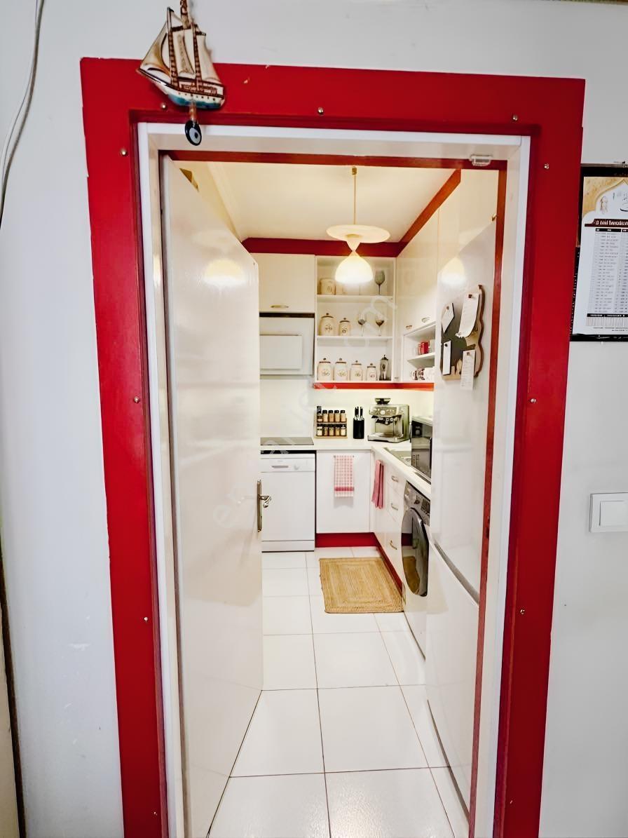 Sanayi Mahallesi Tekstil Merkezinde En İşlek Caddede 3+1 80m² — fotoğraf 8
