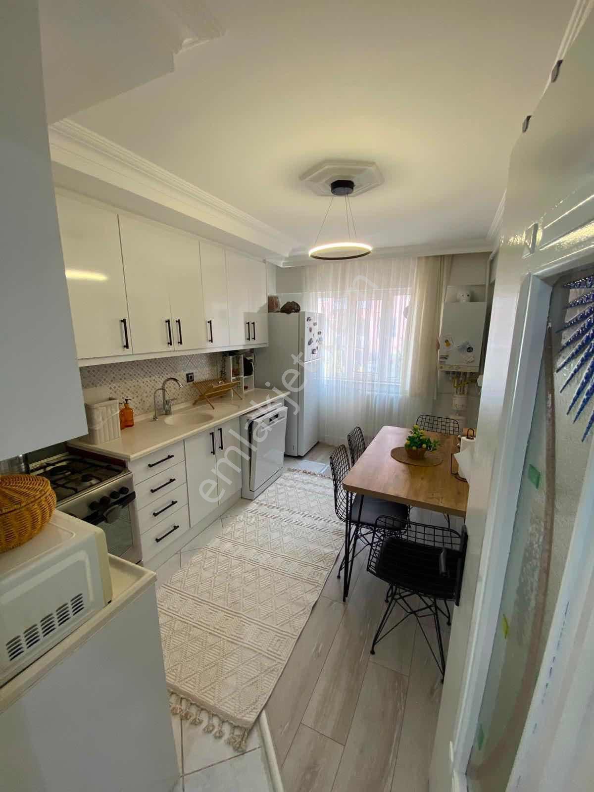Yatırımlüxten Atalar Mh Satılık 3+1 Ferah Daire — fotoğraf 3