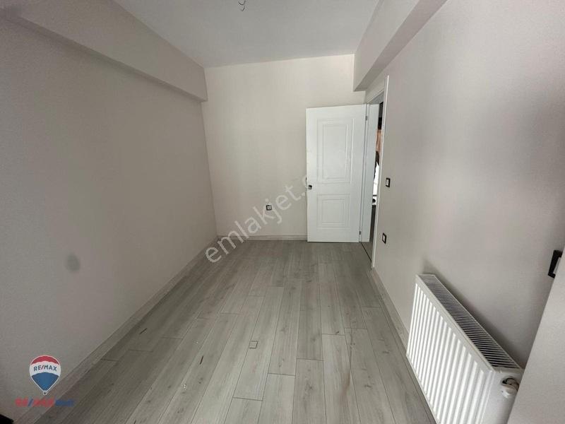 209 Seyrek İnönü Mahallesi'nde Sıfır 1+1 Ara Kat Satılık Daire — fotoğraf 18