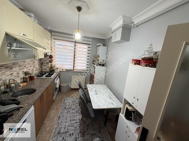 Yenidoğan Safa Mahallesinde Satılık 3+1 Otoparklı Ters Dubleks — fotoğraf 4