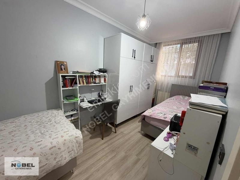 Yenidoğan Safa Mahallesinde Satılık 3+1 Otoparklı Ters Dubleks — fotoğraf 7