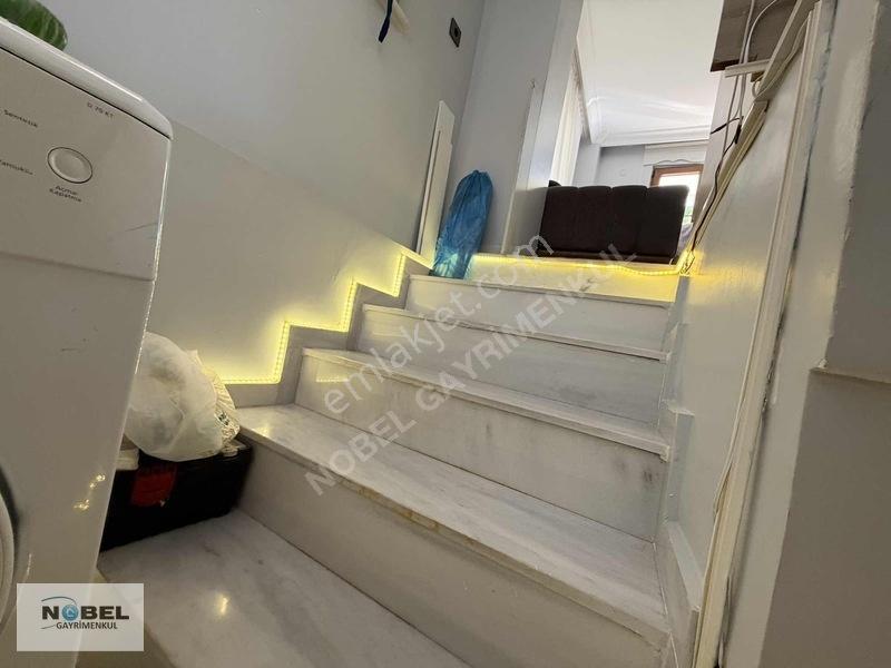 Yenidoğan Safa Mahallesinde Satılık 3+1 Otoparklı Ters Dubleks — fotoğraf 12