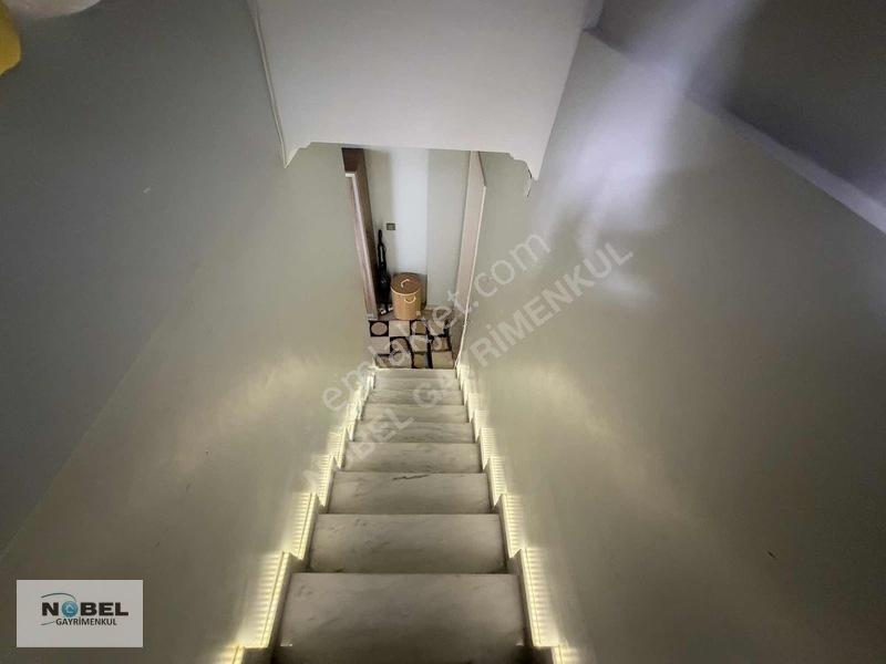 Yenidoğan Safa Mahallesinde Satılık 3+1 Otoparklı Ters Dubleks — fotoğraf 13