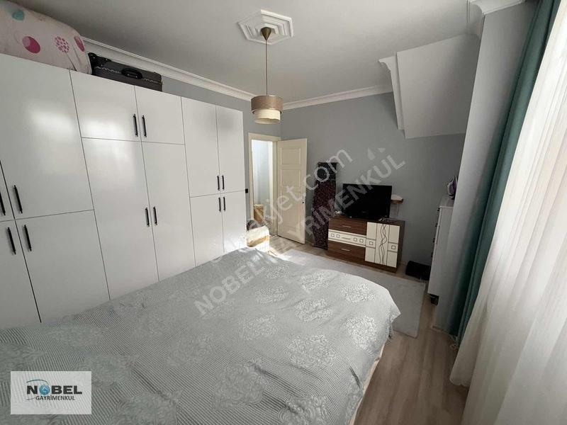 Yenidoğan Safa Mahallesinde Satılık 3+1 Otoparklı Ters Dubleks — fotoğraf 15