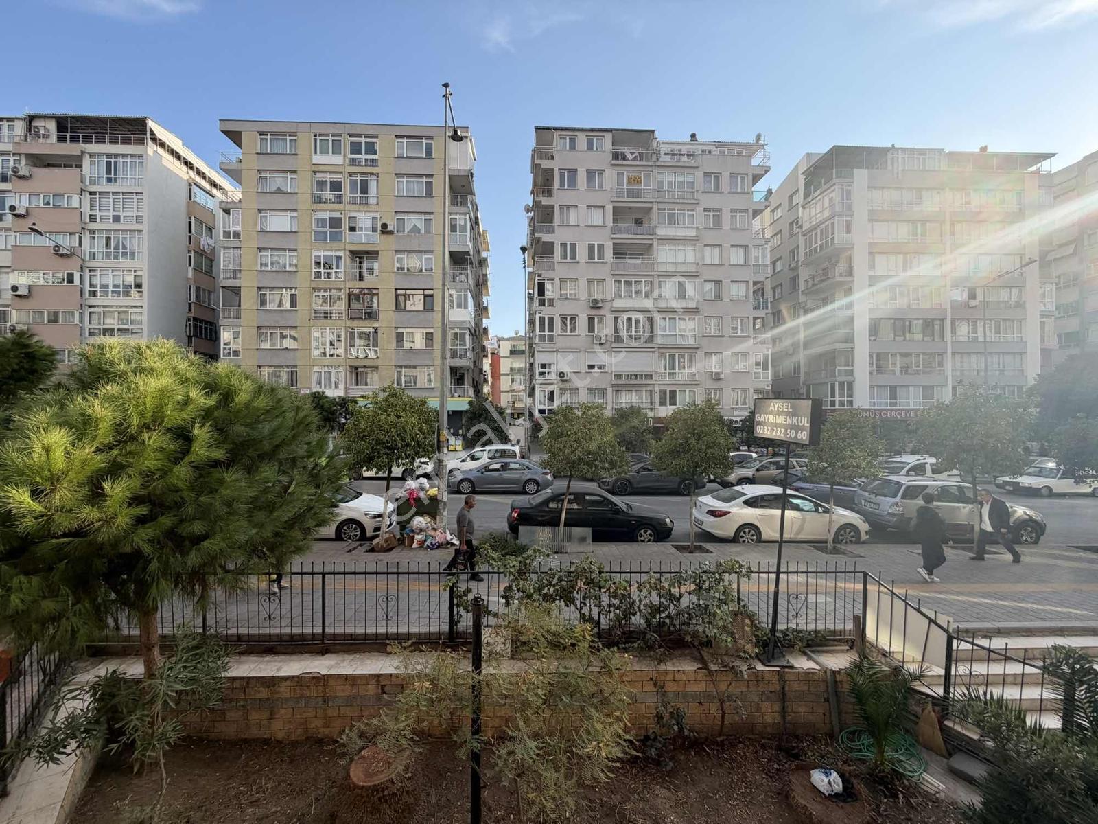 Bürmen'den Hatay Caddesi Üzerinde Metro Yakını Köşe Konumlu — fotoğraf 11