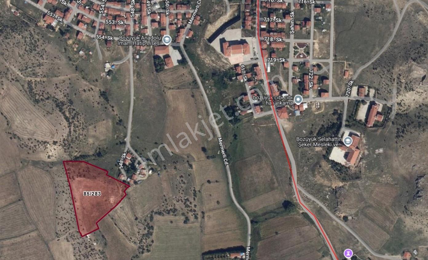 Bilecik Bozüyük/Örenyakası Mevkii'De 15.789 M² Yatırımlık Arazi