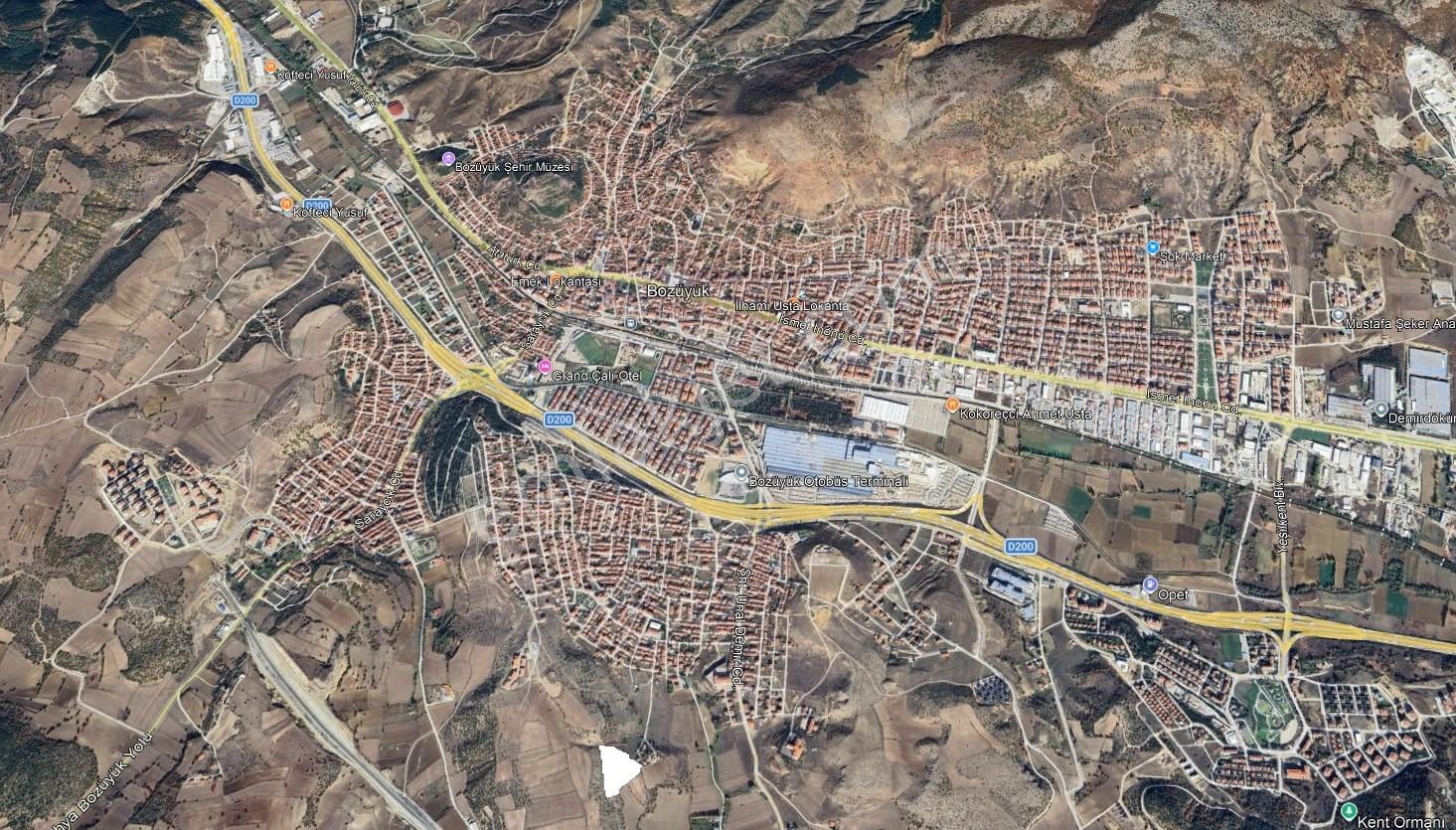 Bilecik Bozüyük/örenyakası Mevkii'de 15.789 M² Yatırımlık Arazi — fotoğraf 7