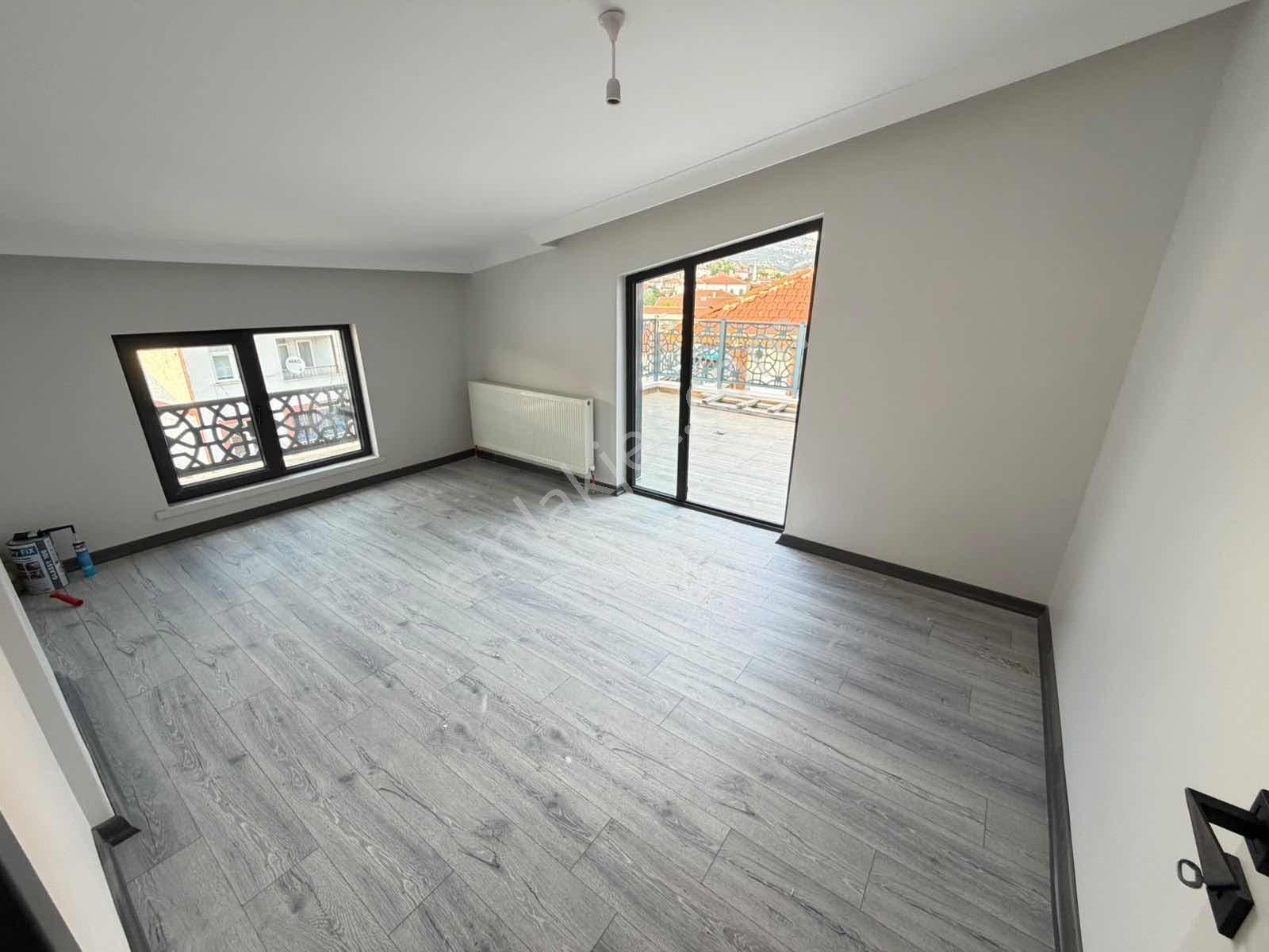 Çamlıdere'de Sıfır 4+1 Satılık Dubleks Asansörlü Daire — fotoğraf 23