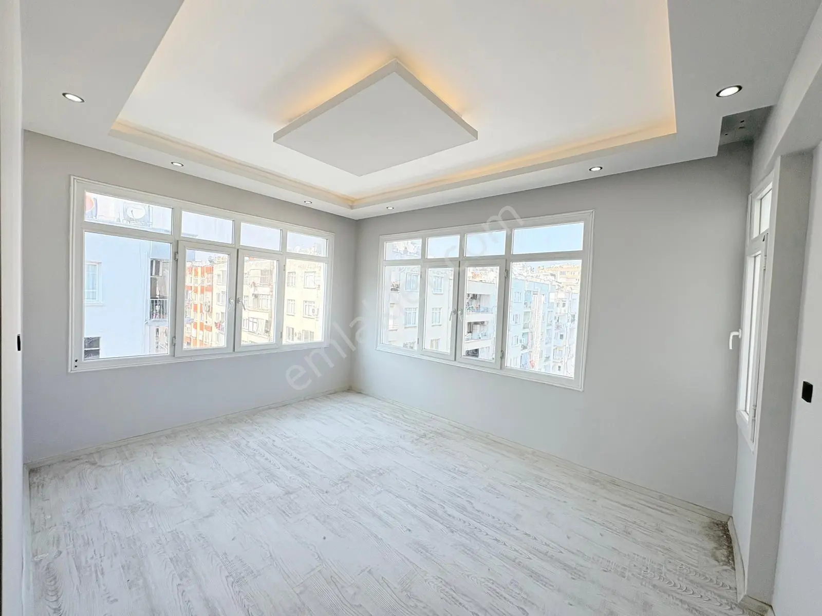 Prestij'Den Yeni Mah'De Köşebaşı Full Yapılı Kelepir 3+1 Daire