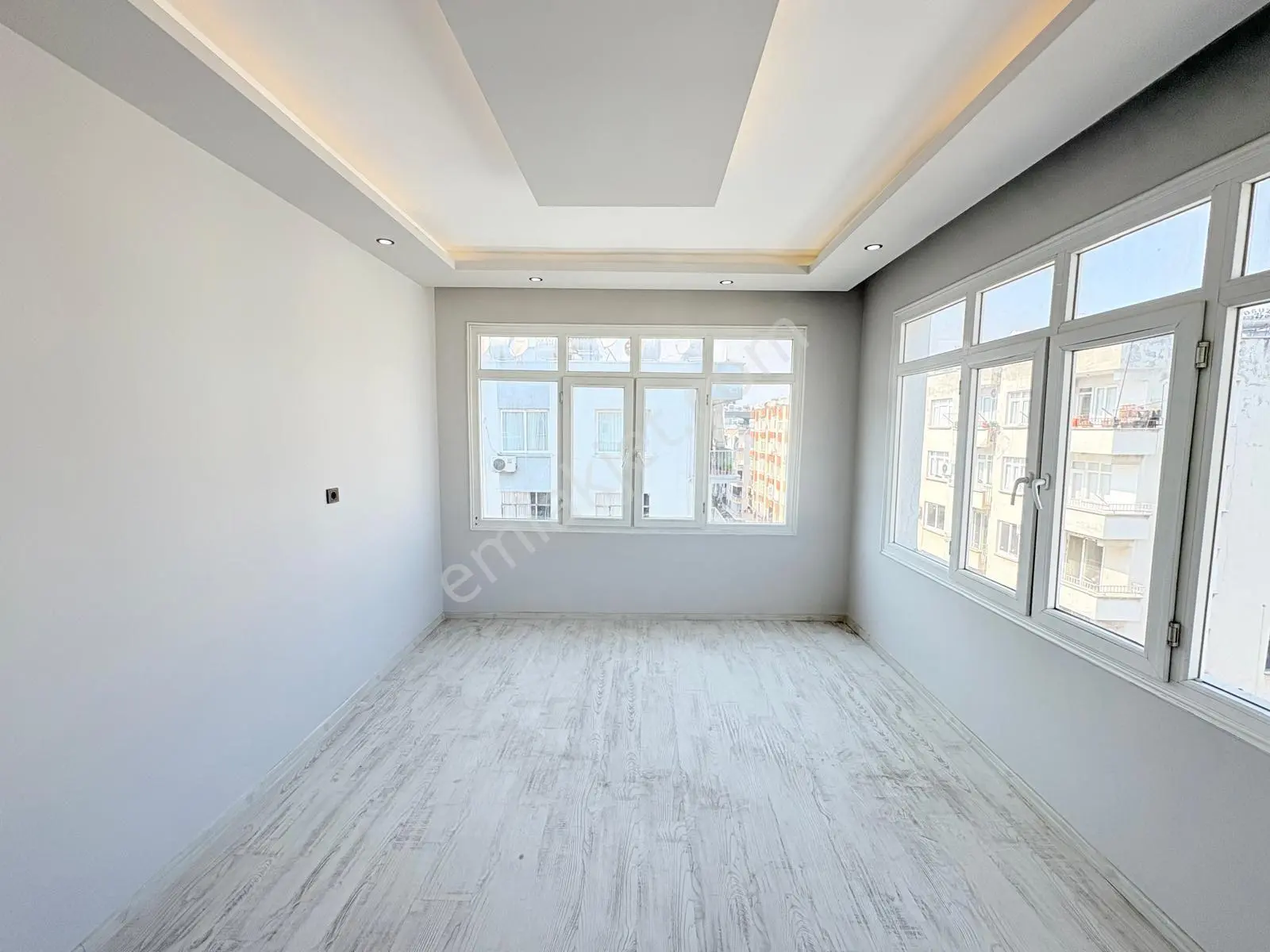 Prestij'den Yeni Mah'de Köşebaşı Full Yapılı Kelepir 3+1 Daire — fotoğraf 3