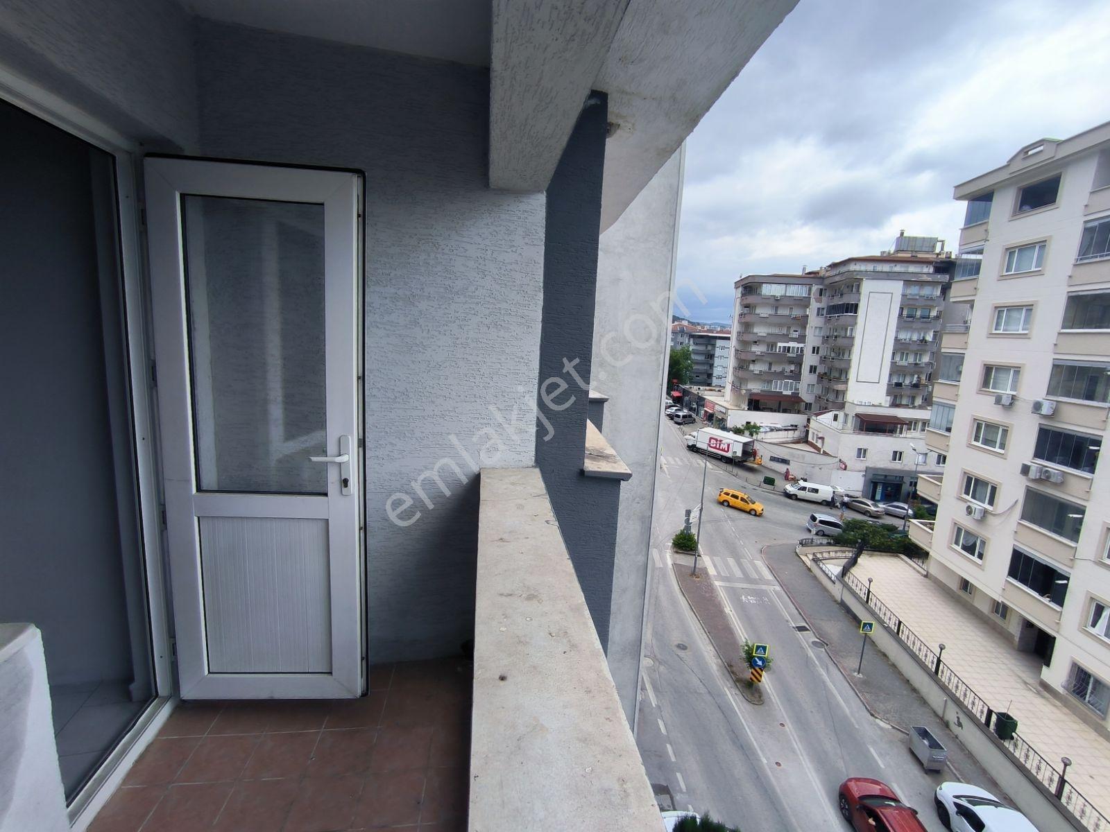 Bursa Hüdavendigar'da Satılık 3+1 Daire — fotoğraf 9