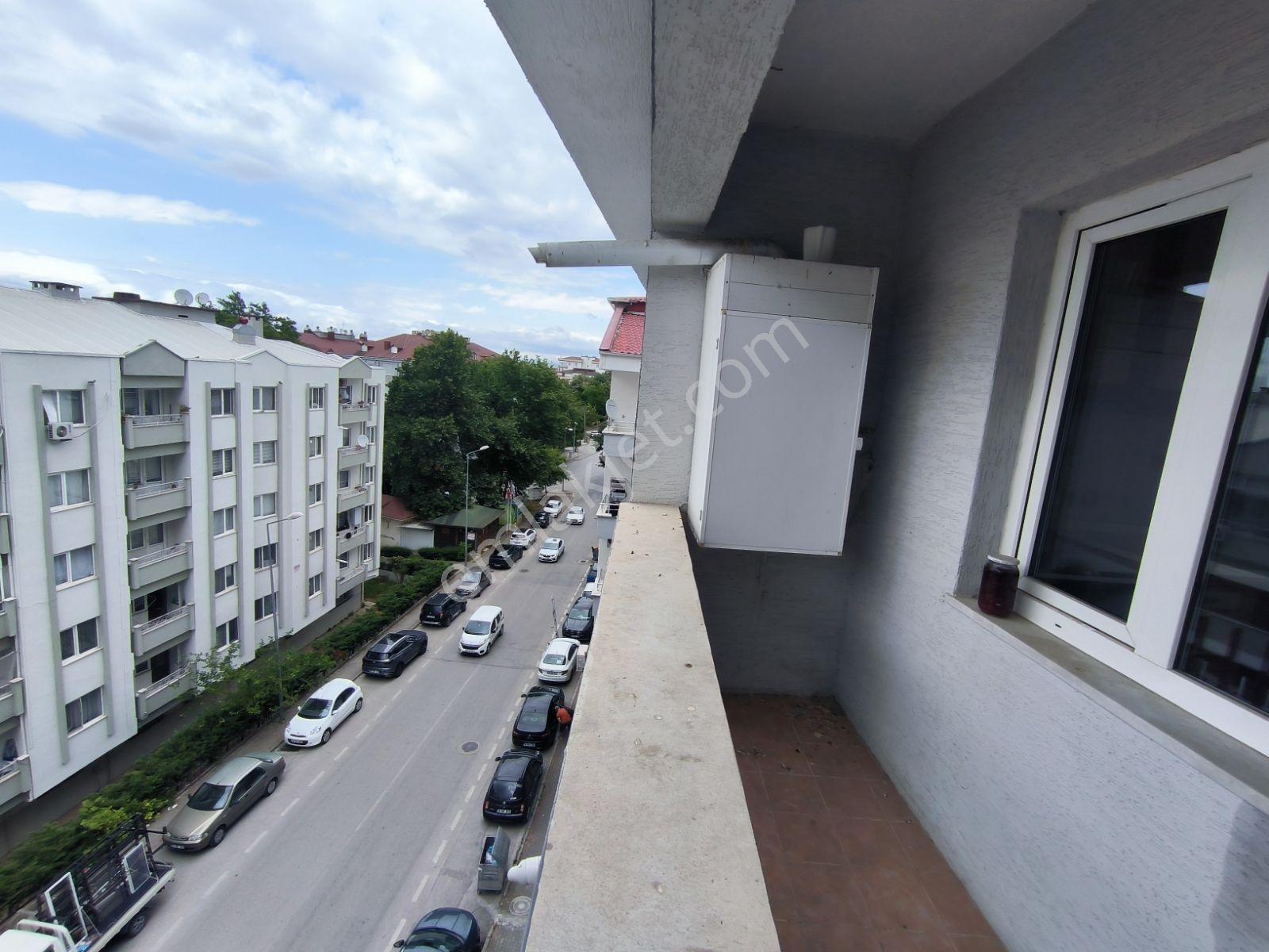 Bursa Hüdavendigar'da Satılık 3+1 Daire — fotoğraf 10