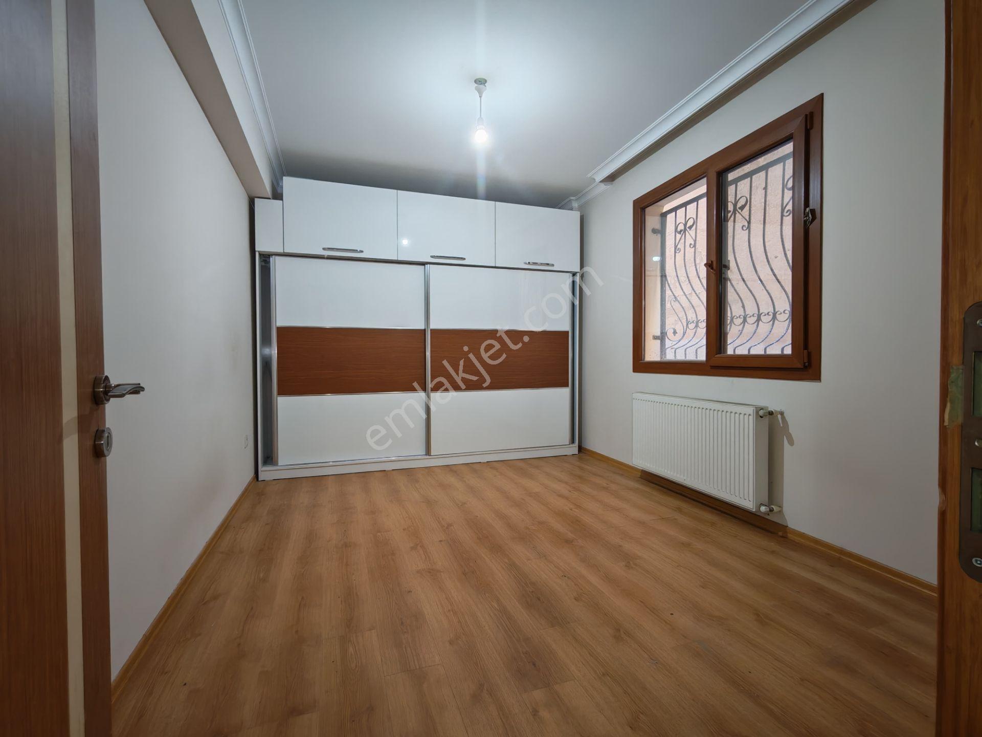 Nergiz Çarşısında 2+1 | Kilerli | Otoparklı — fotoğraf 12