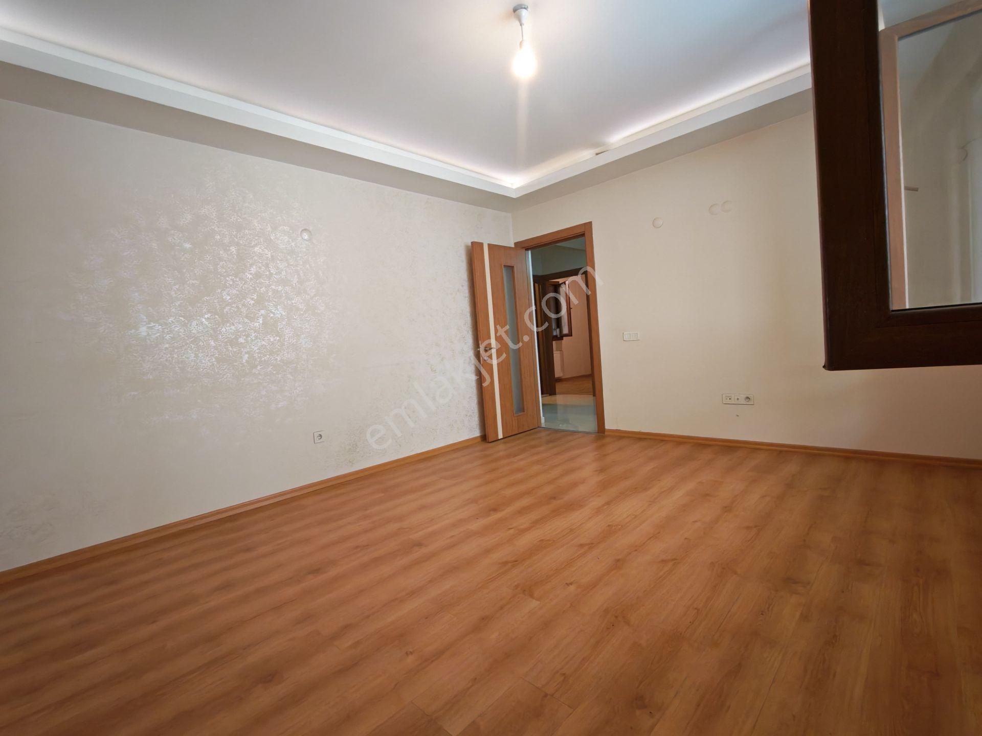 Nergiz Çarşısında 2+1 | Kilerli | Otoparklı — fotoğraf 14