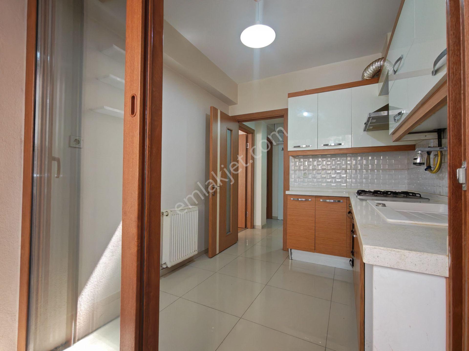 Nergiz Çarşısında 2+1 | Kilerli | Otoparklı — fotoğraf 17