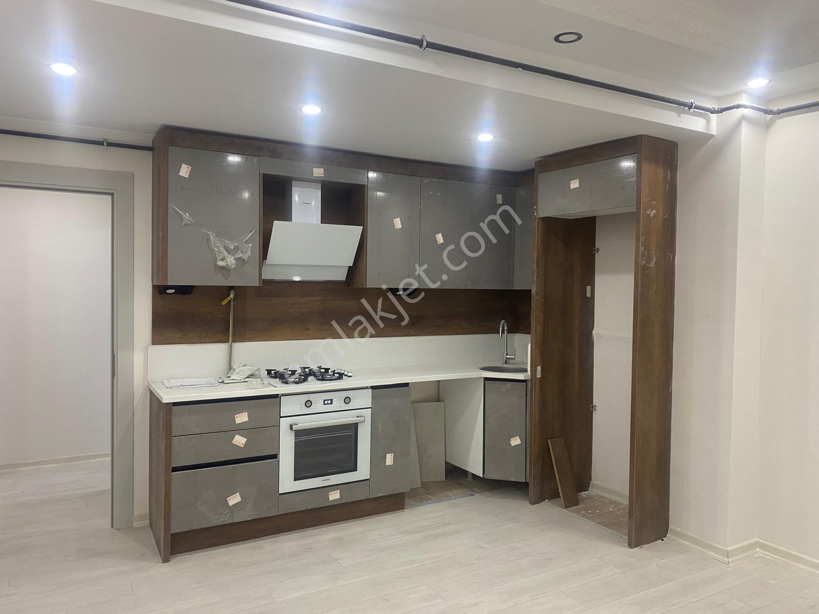 Ulukent'Te Sıfır 1+1 Satılık Daire: İzban Ve Ana Cadde Yakını