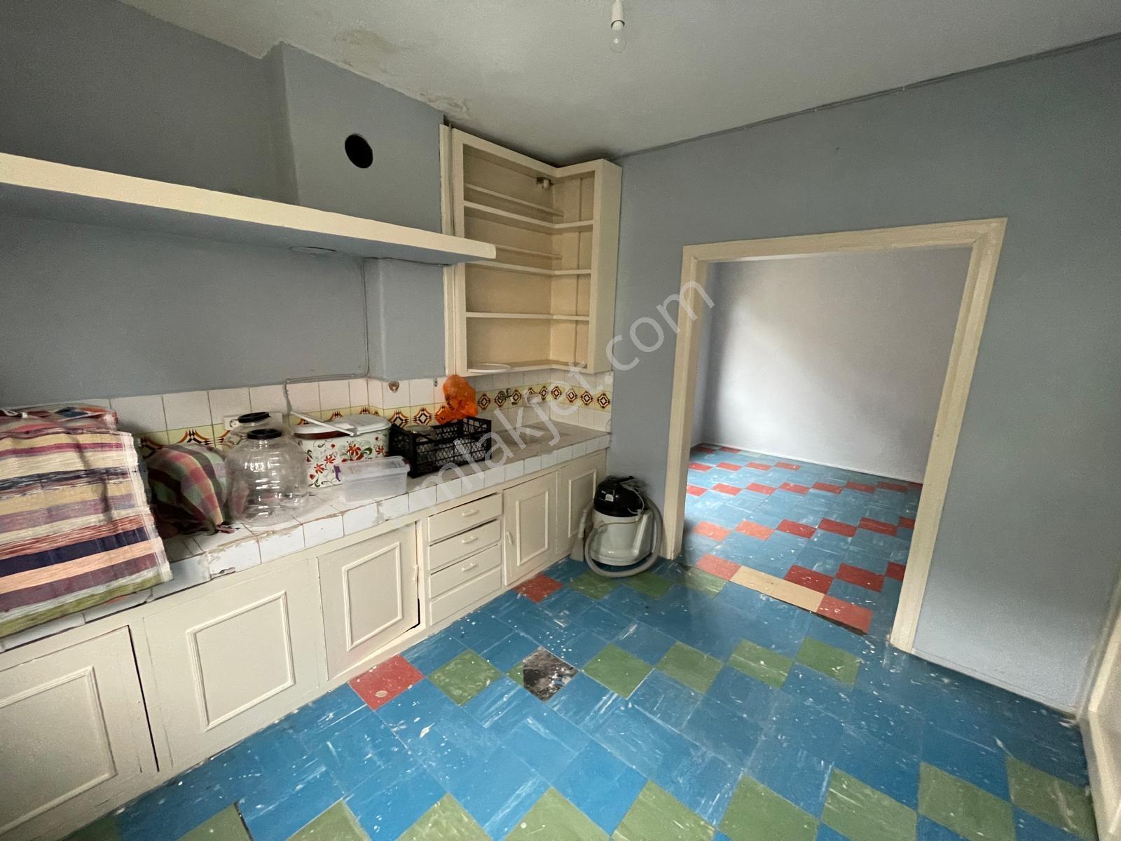 Vavien Emlak'tan 1. Kat Şehir Merkezinde Satılık Daire — fotoğraf 5