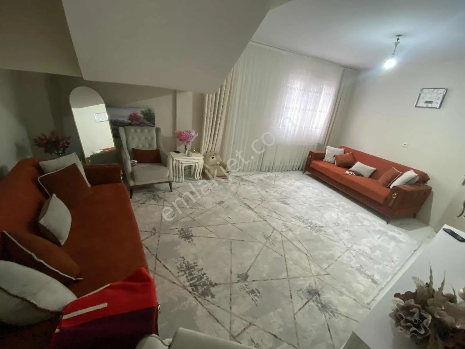 Bağcılar Fatih Mah 4 Yıllık Bahçe Katı 100m2 Satılık Daire — fotoğraf 4