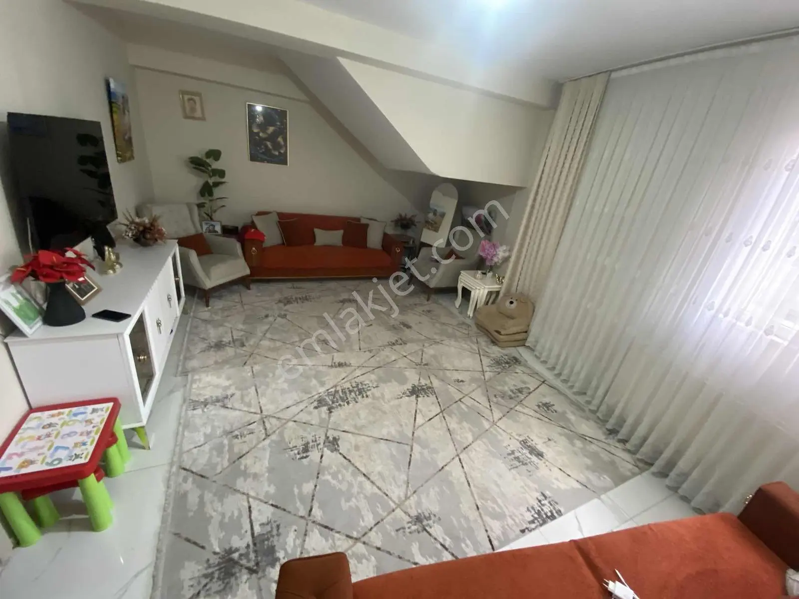 Bağcılar Fatih Mah 4 Yıllık Bahçe Katı 100m2 Satılık Daire — fotoğraf 5