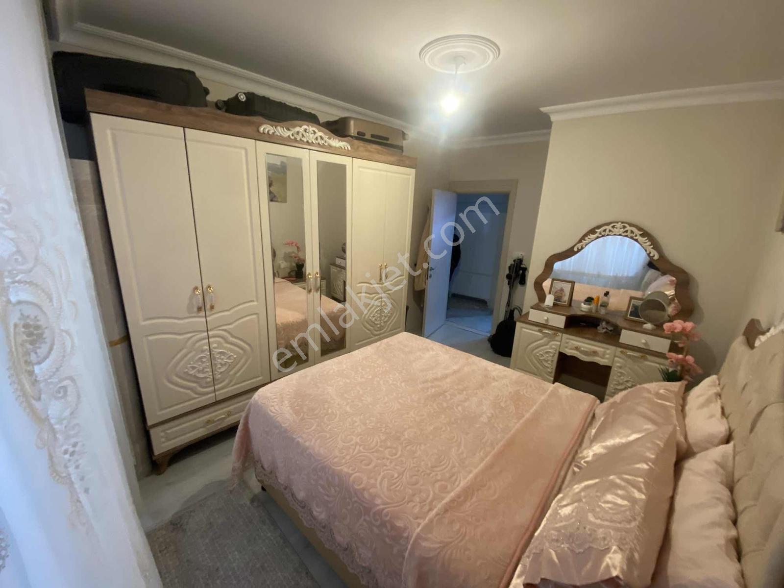 Bağcılar Fatih Mah 4 Yıllık Bahçe Katı 100m2 Satılık Daire — fotoğraf 12