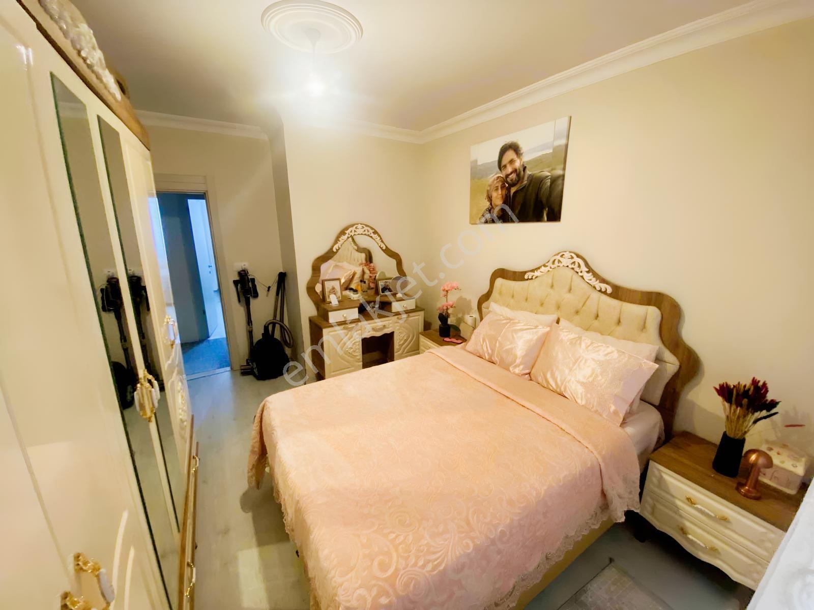 Bağcılar Fatih Mah 4 Yıllık Bahçe Katı 100m2 Satılık Daire — fotoğraf 13