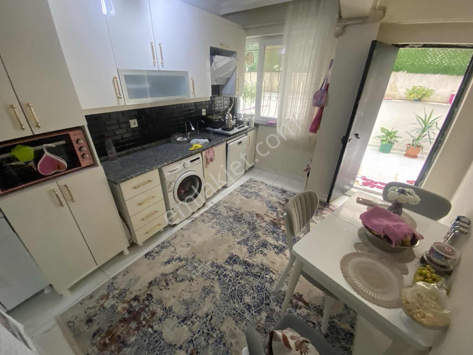 Bağcılar Fatih Mah 4 Yıllık Bahçe Katı 100m2 Satılık Daire — fotoğraf 14