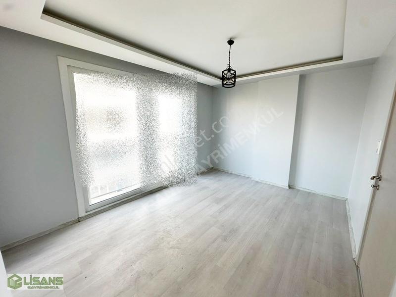 Mithatpaşa'da Metro'ya Yakın Site'de Geniş Ferah 2+1 Emsalsiz — fotoğraf 27