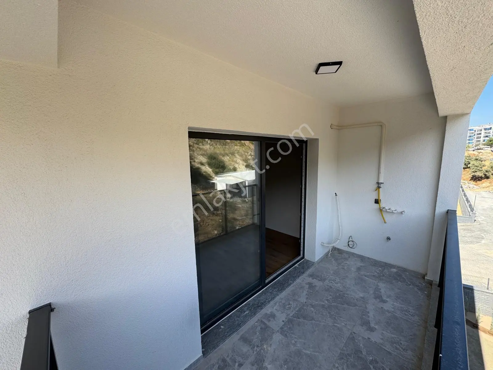 Değirmendere’de 2+1 Sıfır Havuzlu Sitede, Yerden Isıtmalı, Modern Daire — fotoğraf 12