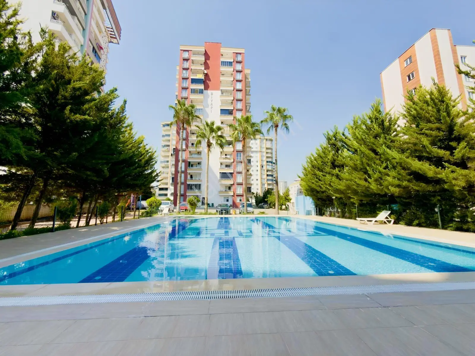 Şah Yapı'Dan Merkezi Konum Havuzlu Nezih Site 2+1 Satılık Daire