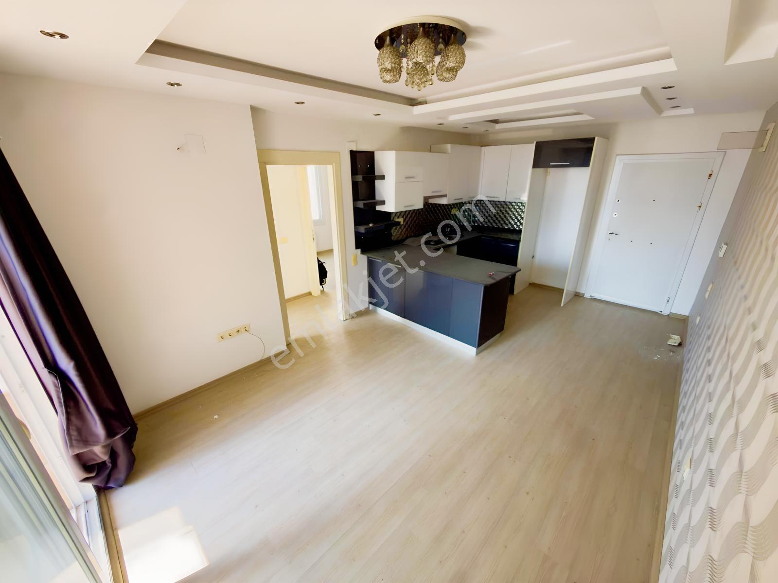 Şah Yapı'dan Merkezi Konum Havuzlu Nezih Site 2+1 Satılık Daire — fotoğraf 6