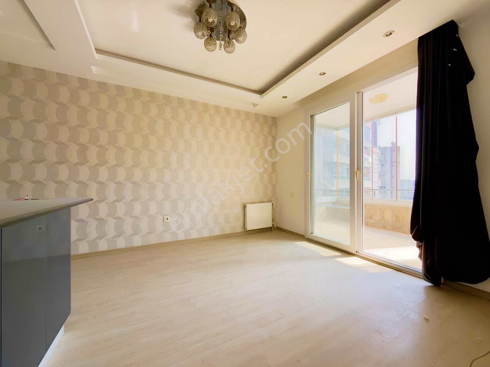Şah Yapı'dan Merkezi Konum Havuzlu Nezih Site 2+1 Satılık Daire — fotoğraf 13