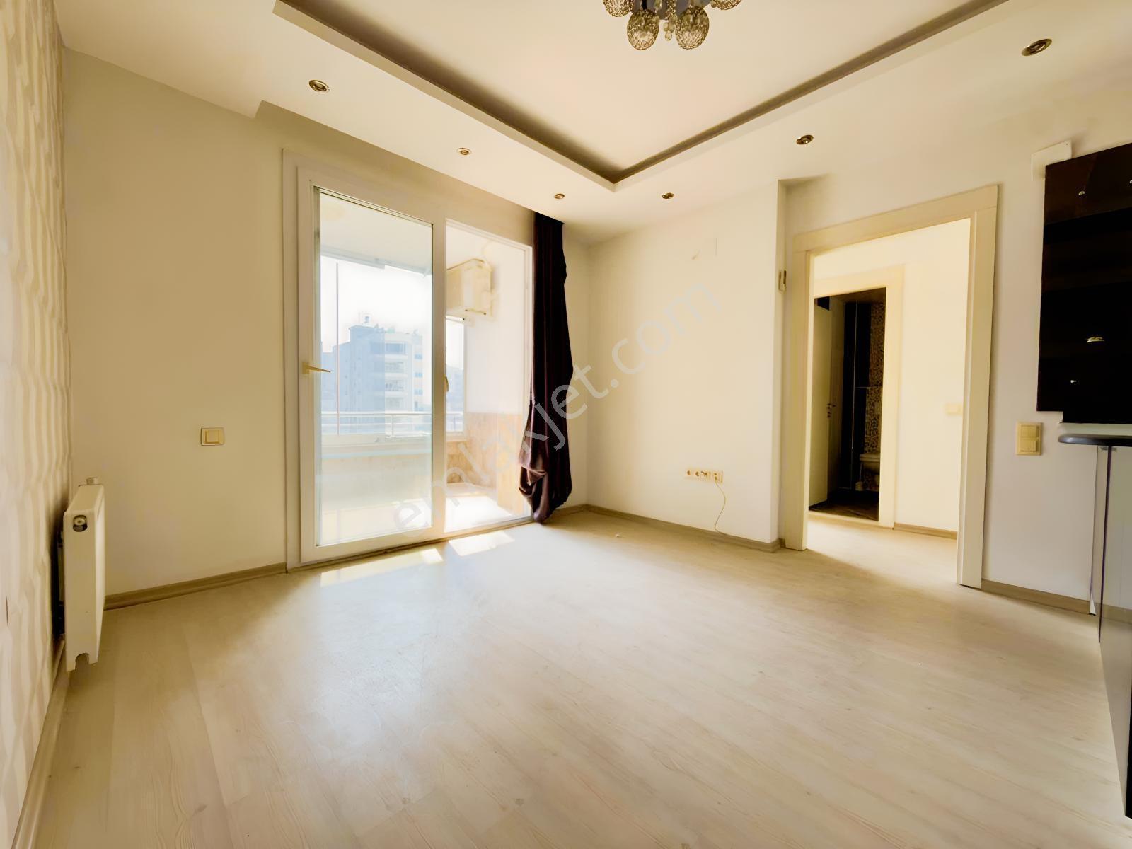 Şah Yapı'dan Merkezi Konum Havuzlu Nezih Site 2+1 Satılık Daire — fotoğraf 14