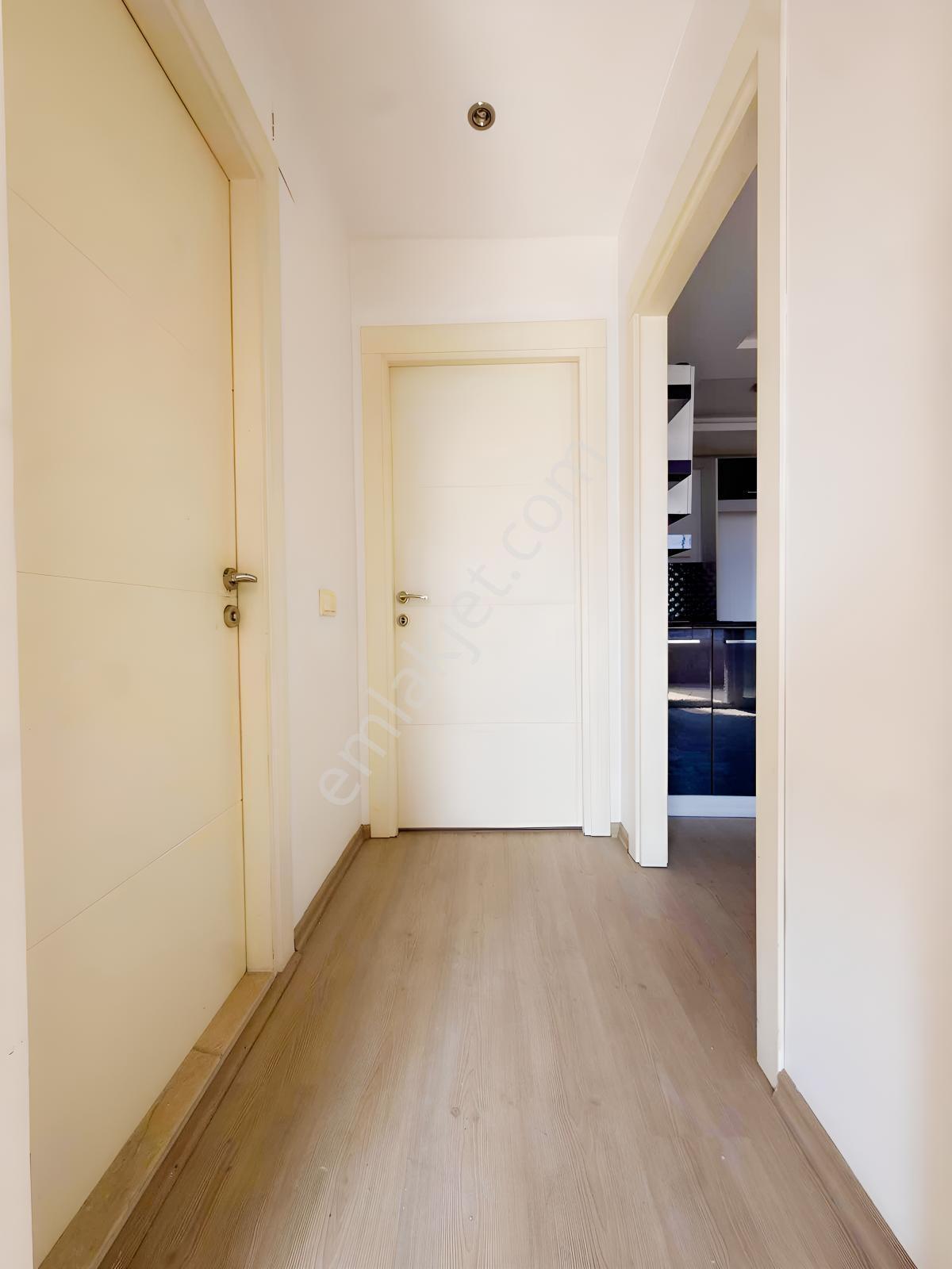 Şah Yapı'dan Merkezi Konum Havuzlu Nezih Site 2+1 Satılık Daire — fotoğraf 22