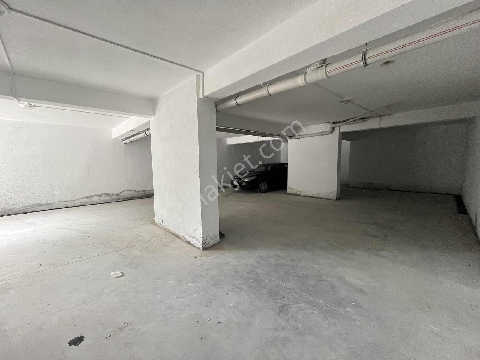 Konuralp Orhangazi İskanlı Yerden Isıtma 1+1 Satılık Daire — fotoğraf 4