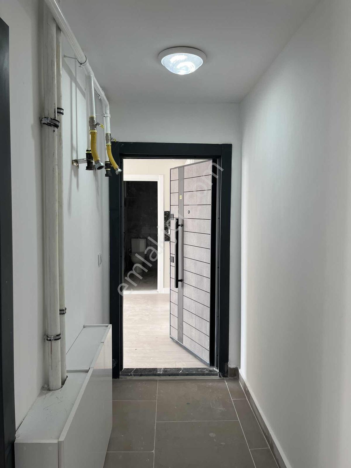 Konuralp Orhangazi İskanlı Yerden Isıtma 1+1 Satılık Daire — fotoğraf 9