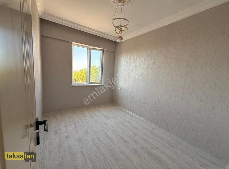 Beykent 1. Etap Uzayçatıpazar Yeri Civarı Merkezi 2+1 Sfır — fotoğraf 4