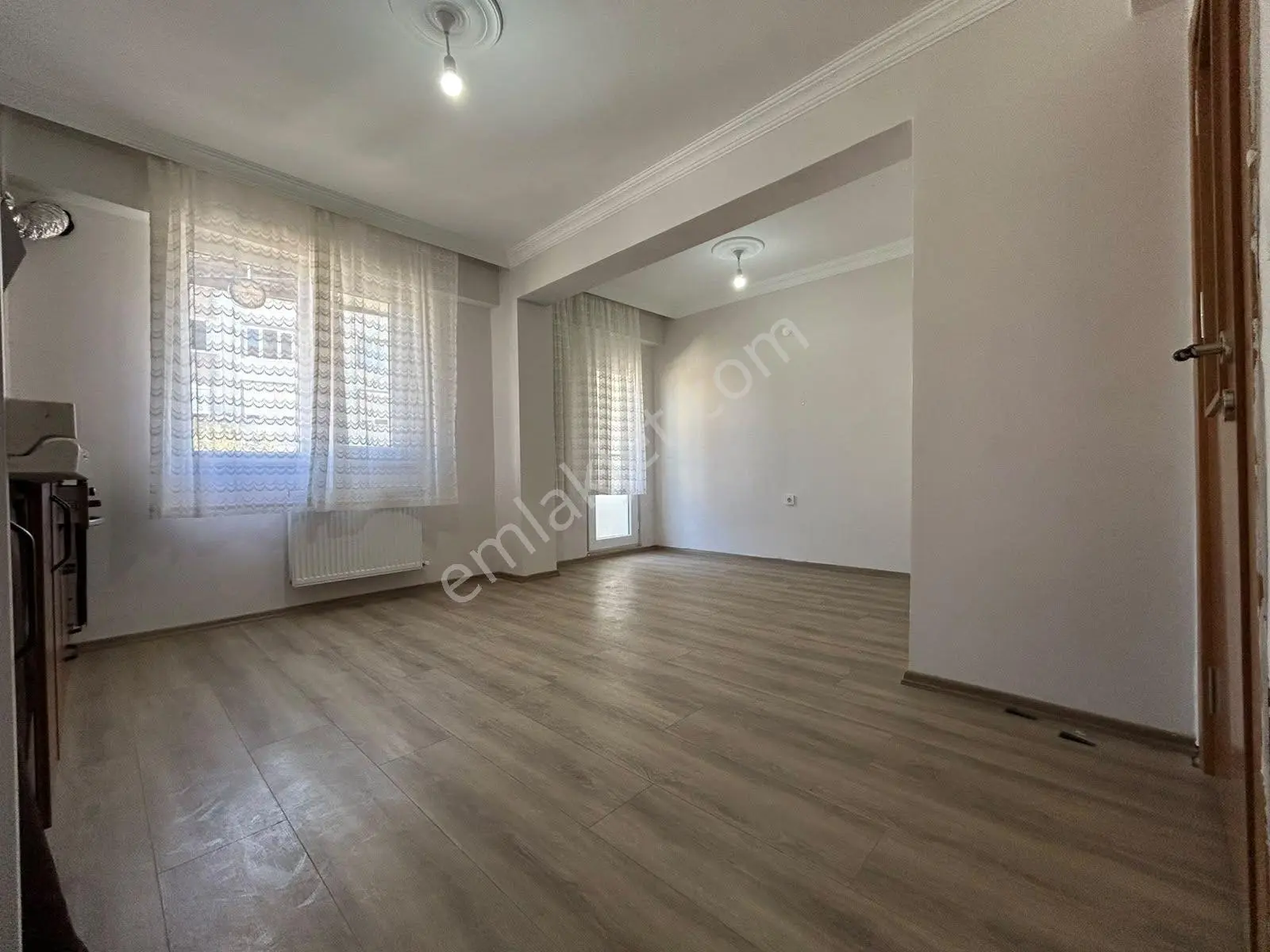 Sadece Yükselden Müstakil Tadında Doğalgazlı Ön Cephe 2+1 Daire — fotoğraf 10