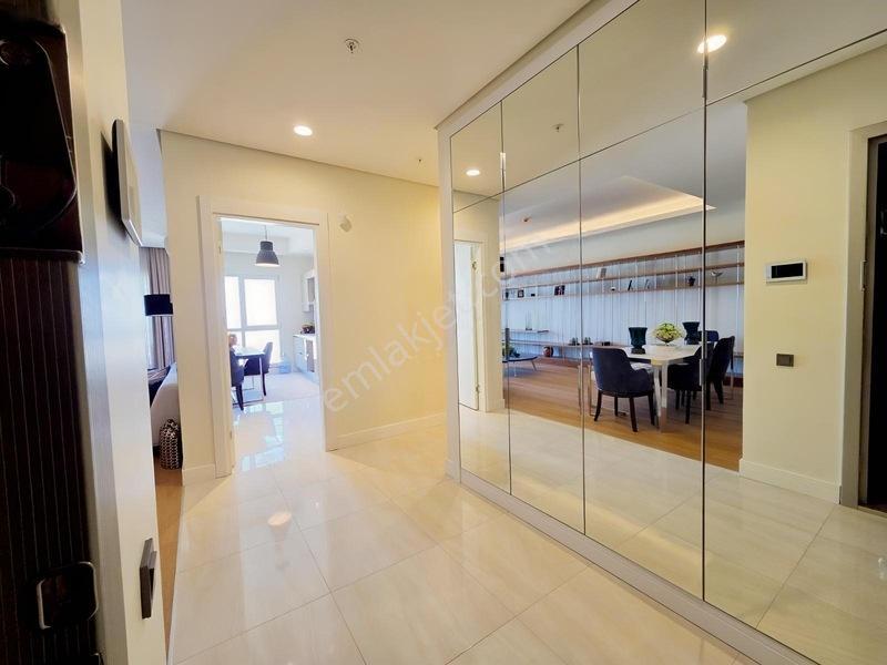 Sinpaş Marina 3. Blokta Satılık 4+1 Lüks Rezidans — fotoğraf 2