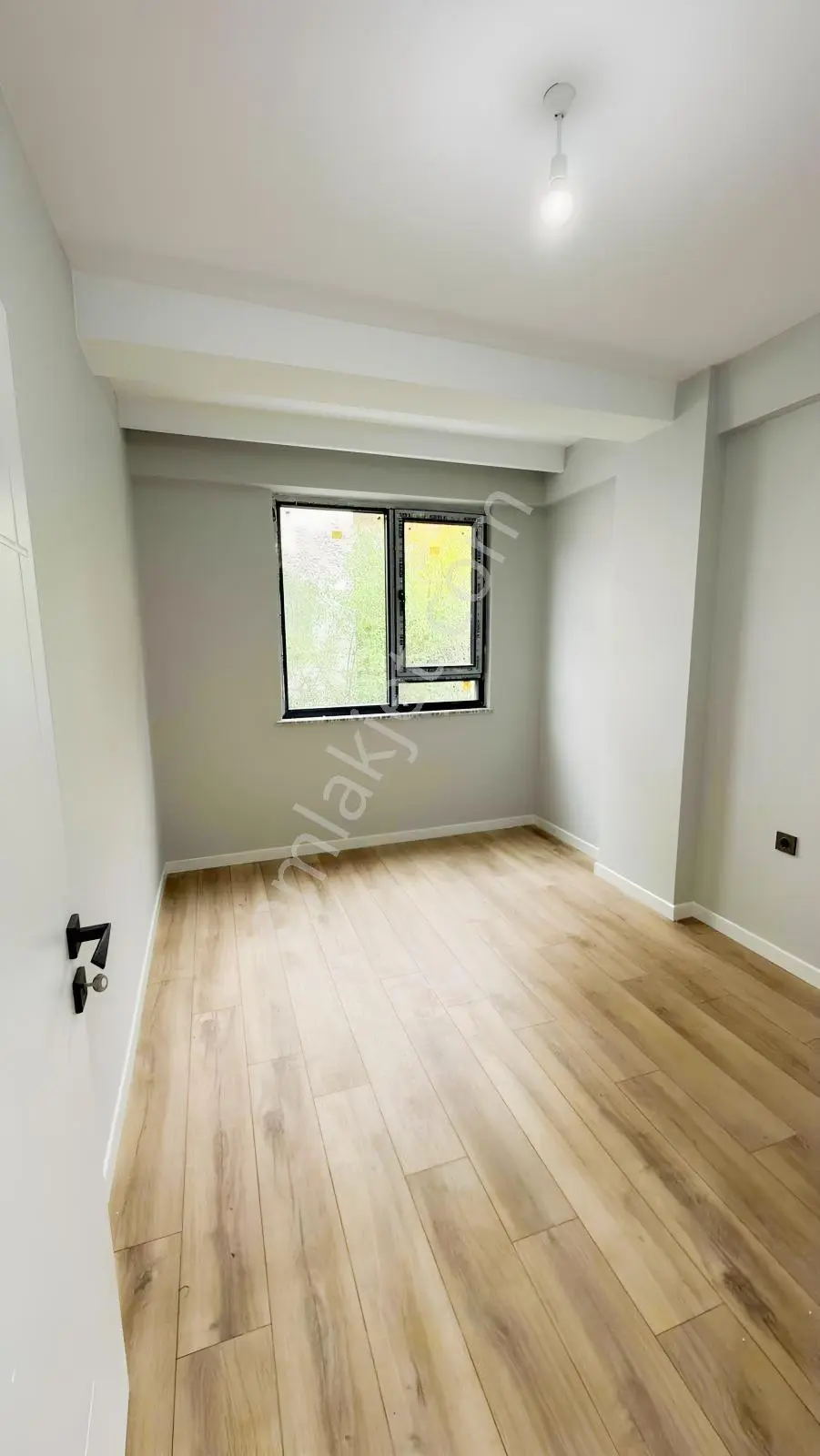 Çamlıca'da Tramvaya Yakın,yerden Isıtmalı 55m² 1+1 Satılık Daire — fotoğraf 3