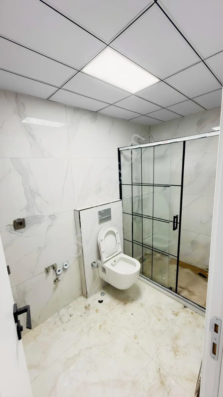 Çamlıca'da Tramvaya Yakın,yerden Isıtmalı 55m² 1+1 Satılık Daire — fotoğraf 6