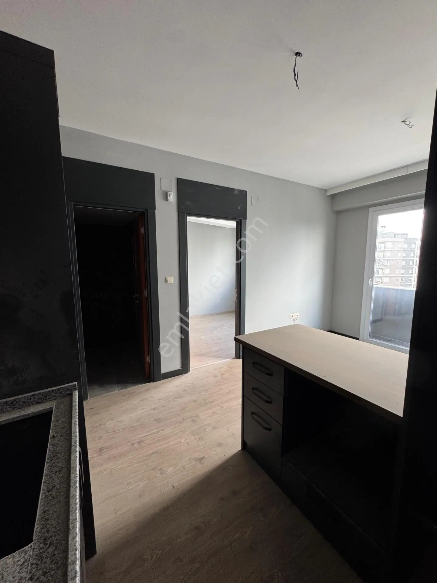 Şah Yapı’dan Merkezi Konum Site İçi 1+1 Satılık Daire — fotoğraf 4