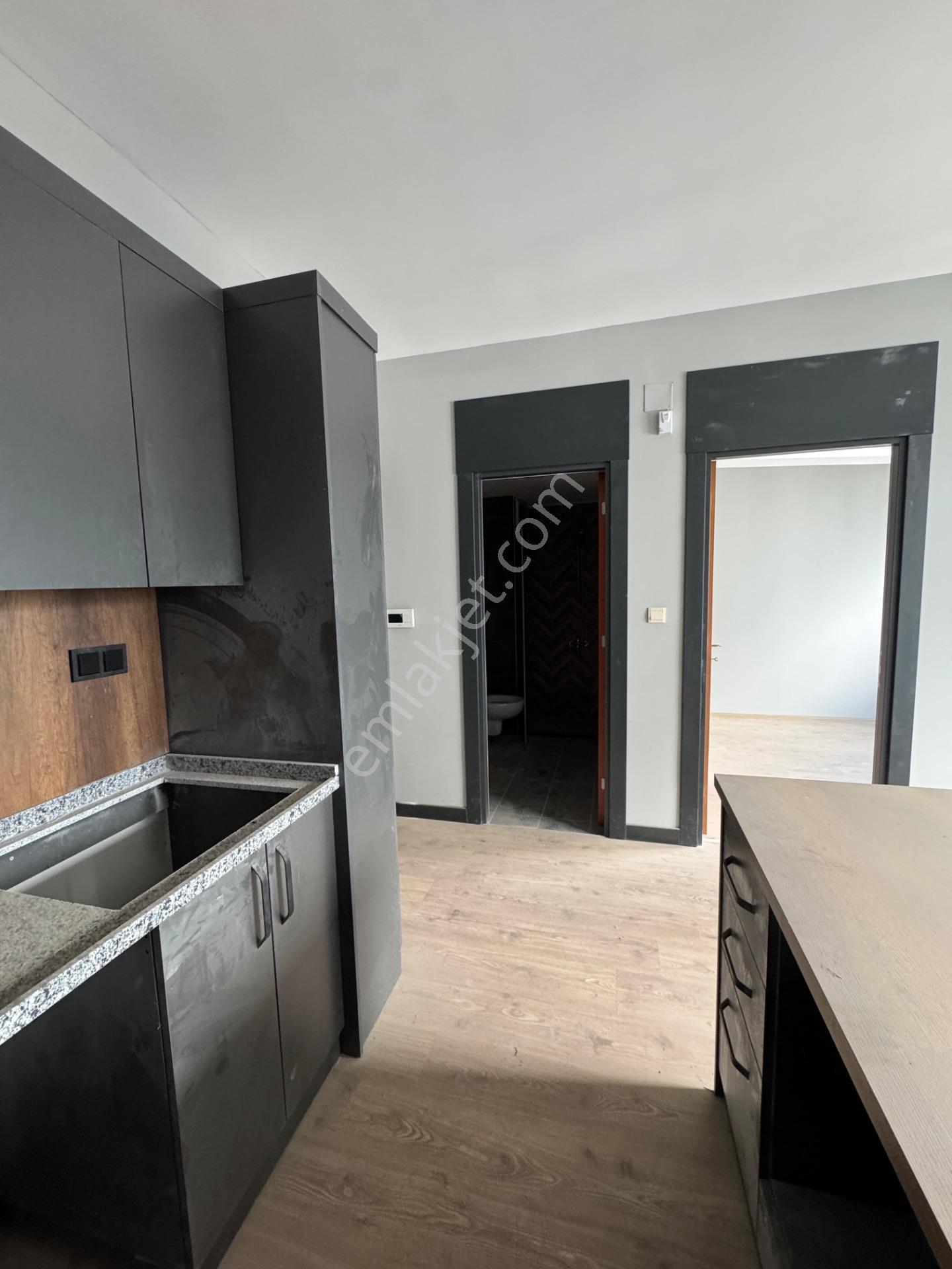 Şah Yapı’dan Merkezi Konum Site İçi 1+1 Satılık Daire — fotoğraf 6