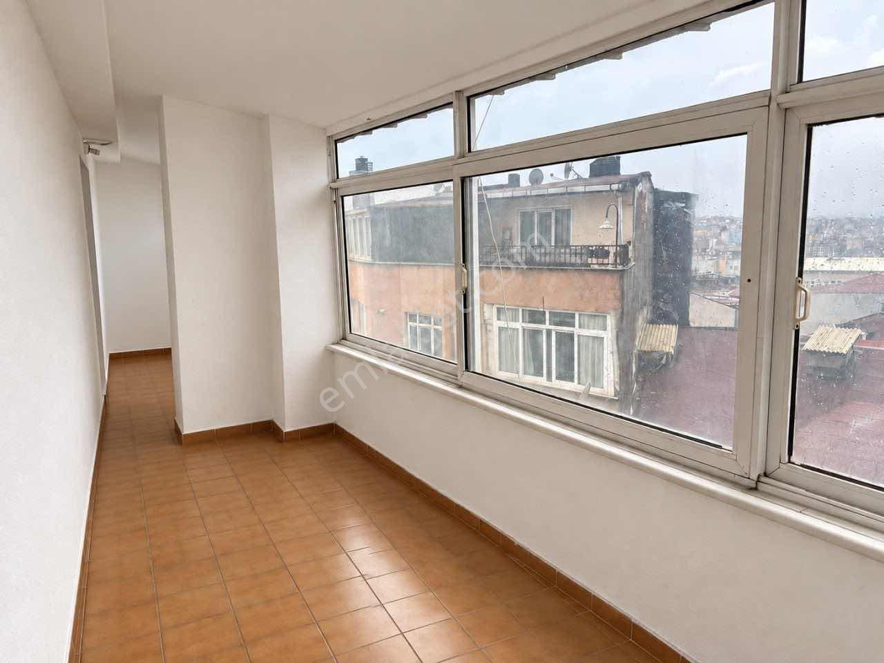 Vestha'dan Gültepe'de 2+1 İçi Yenilenmiş 90m2 Satılık Daire ! — fotoğraf 5