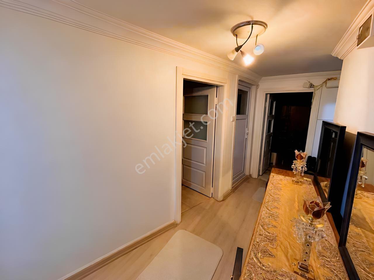 Vestha'dan Gültepe'de 2+1 İçi Yenilenmiş 90m2 Satılık Daire ! — fotoğraf 6