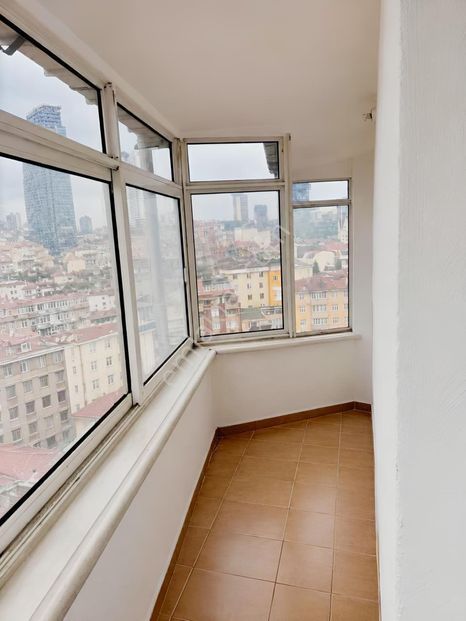Vestha'dan Gültepe'de 2+1 İçi Yenilenmiş 90m2 Satılık Daire ! — fotoğraf 9
