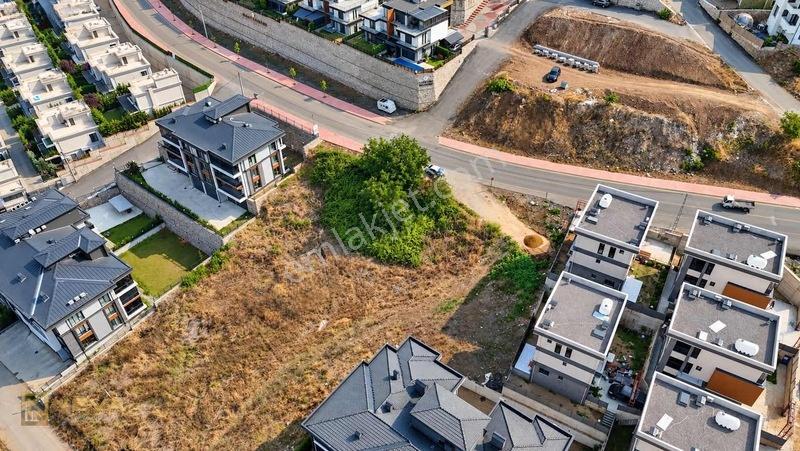 Serdivan İstiklal Mah. Satılık 626 M2 Konut İmarlı Arsa — fotoğraf 4