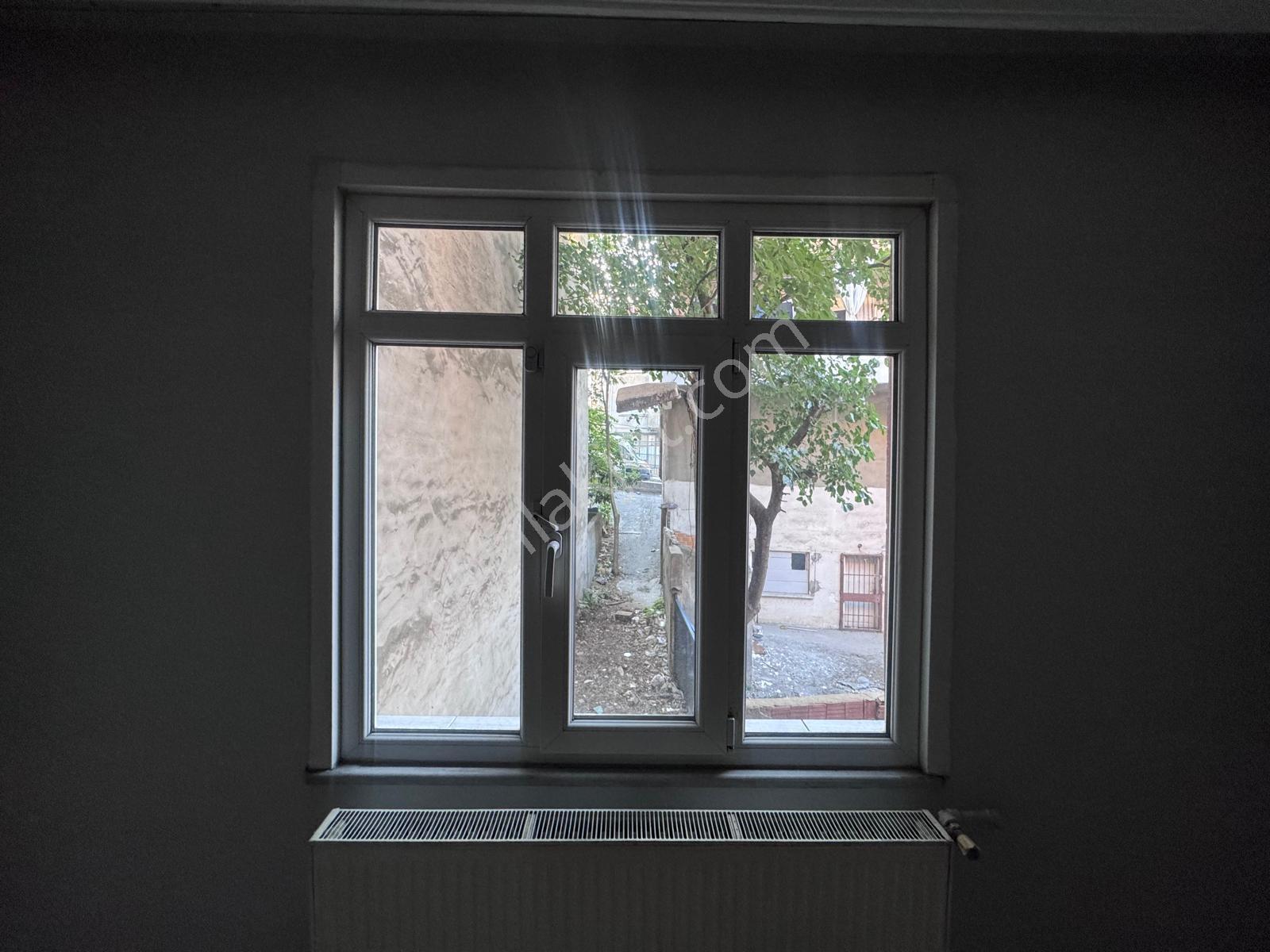 Bağlarbaşı'nda Harika Konumda Satılık 2+1 Arakat Daire — fotoğraf 18
