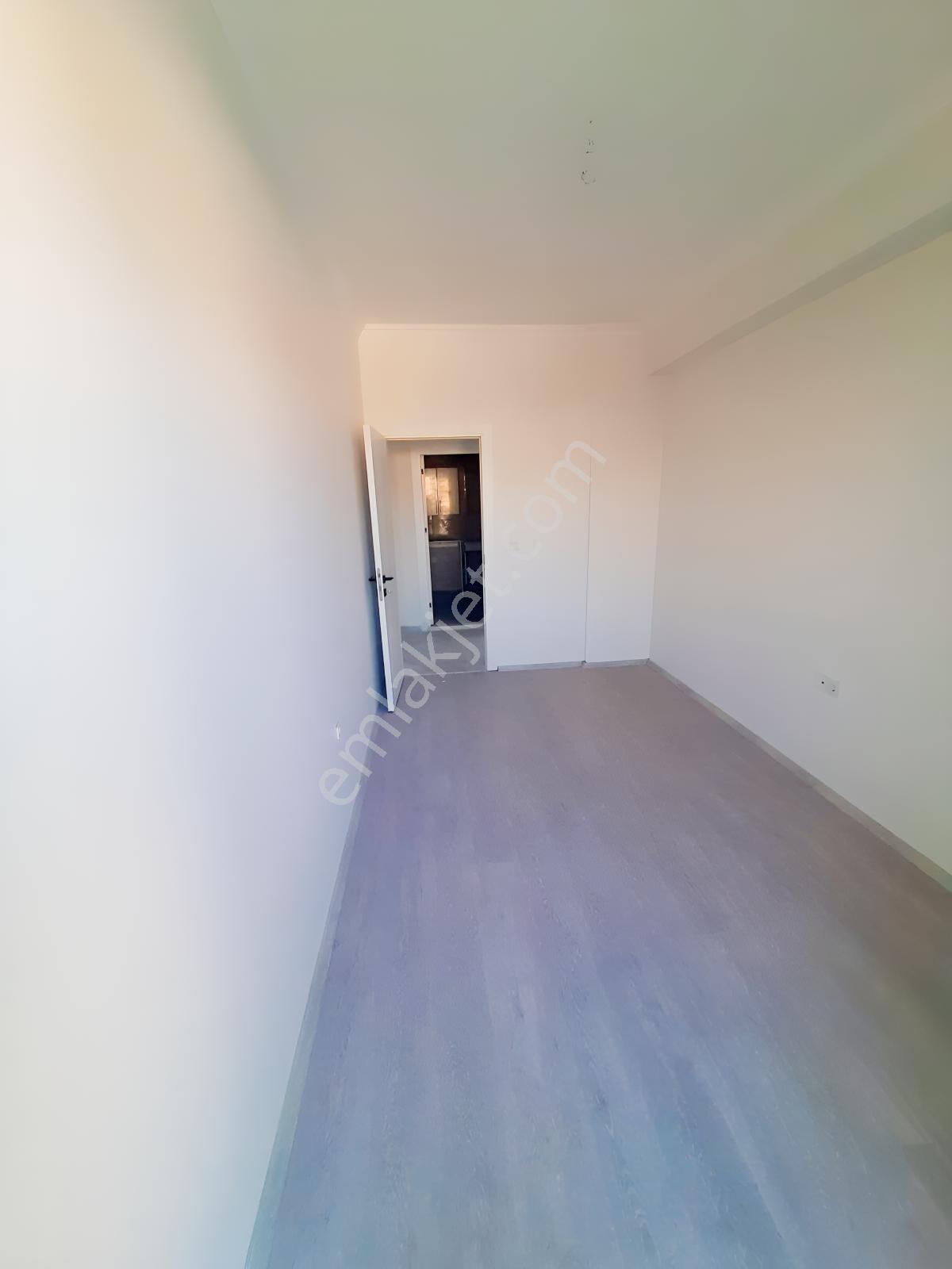 Çiğli Güzeltepe'de Sıfır 2+1 Satılık Daire — fotoğraf 11