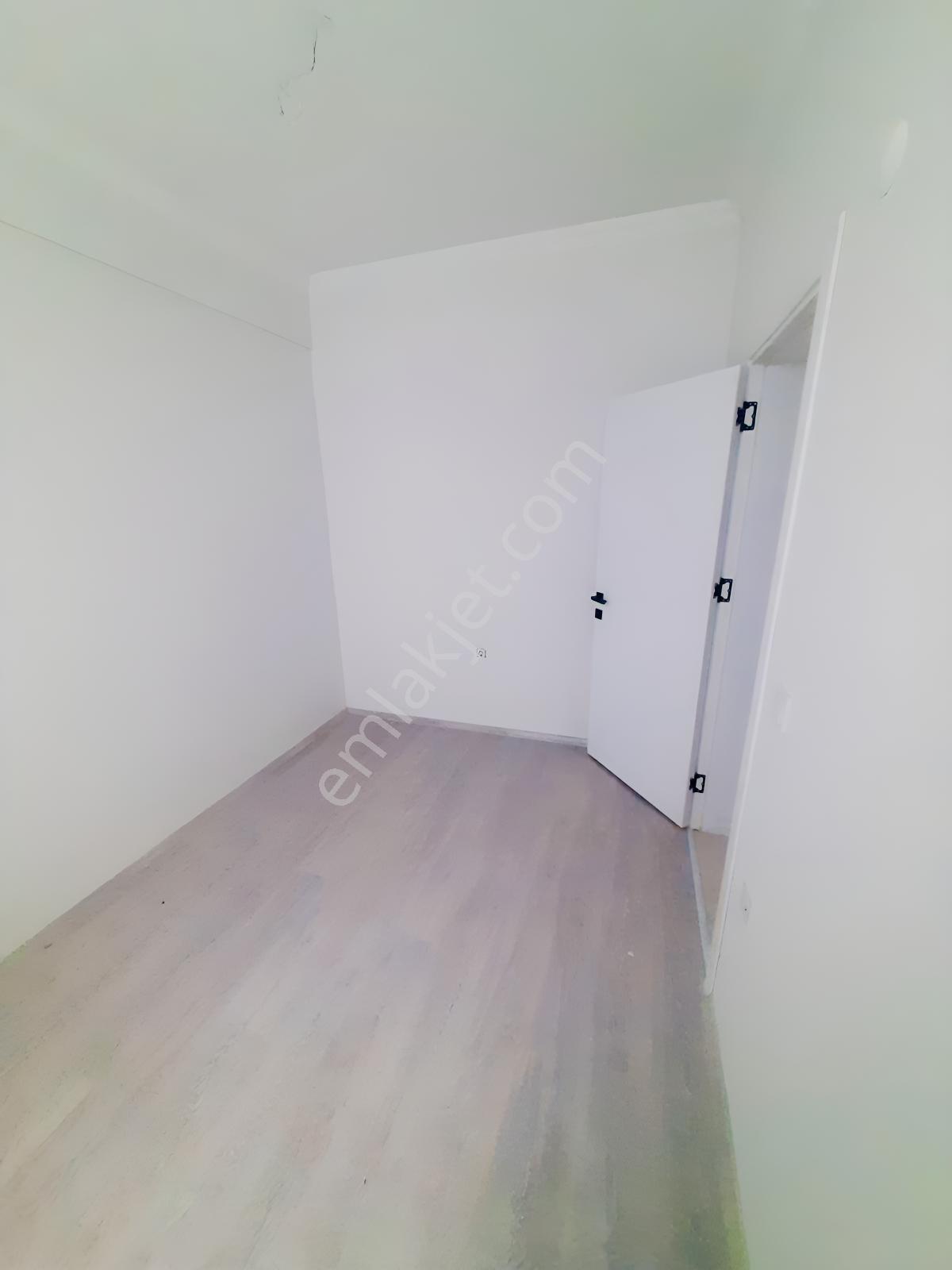 Çiğli Güzeltepe'de Sıfır 2+1 Satılık Daire — fotoğraf 13