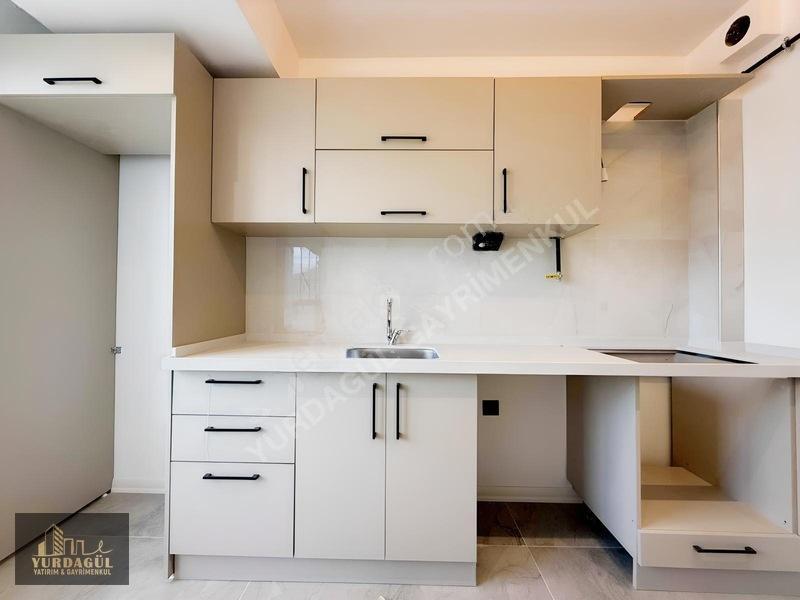 71 Evler'de Şehir Hastanesi Yakını Lüks,y.ısıtmalı,asansörlü 2+0 — fotoğraf 6